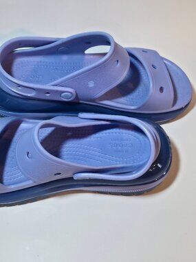 Crocs purple platform jelly sandals